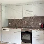 Sonnige 2-5-zimmer An Ruhiger Lage By Interhome Apartamento *