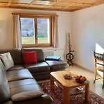 Apartmán Sonnige 2-5-zimmer An Ruhiger Lage By Interhome *